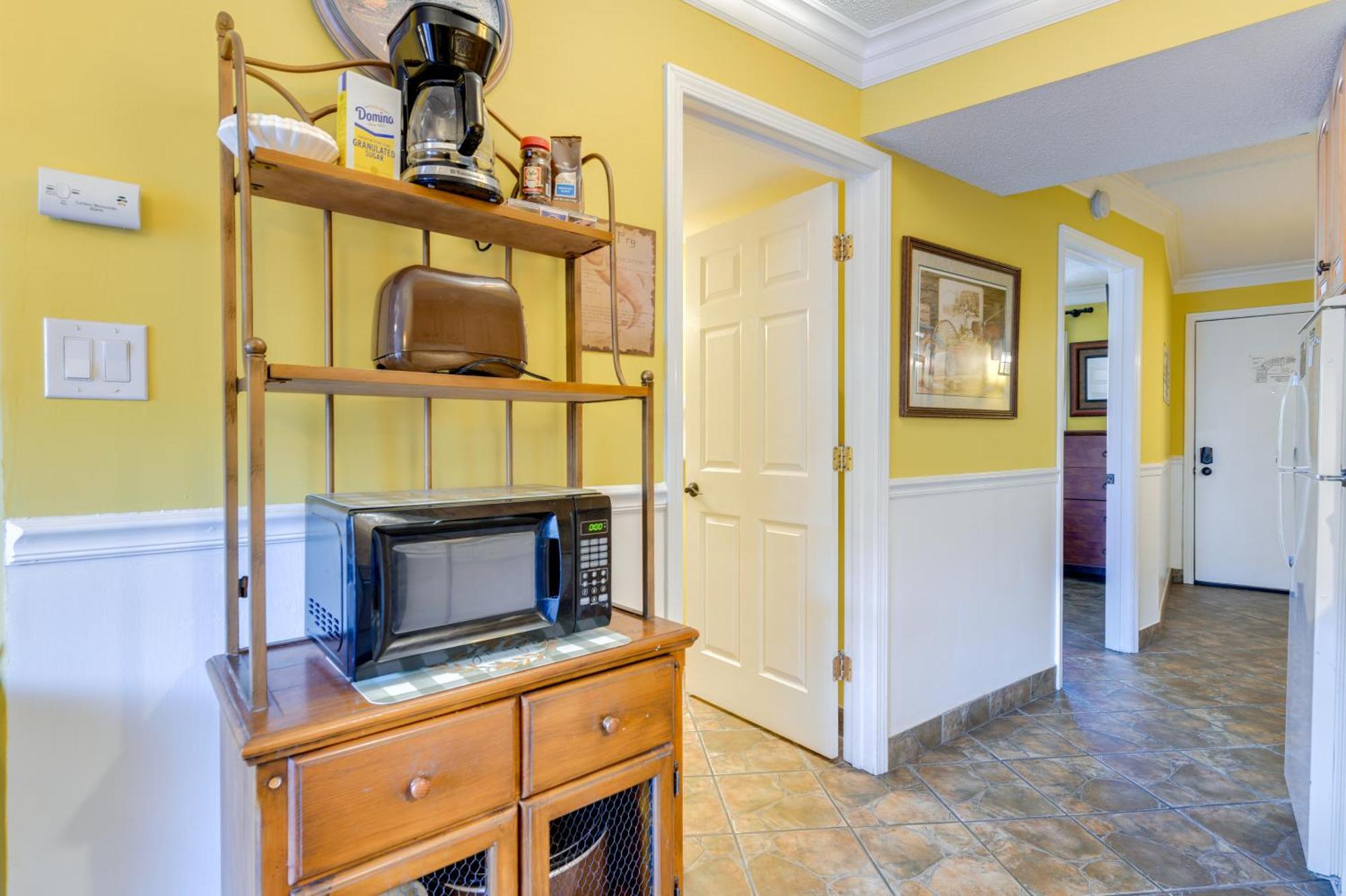 Downtown Gatlinburg Condo With Community Pool! エクステリア 写真